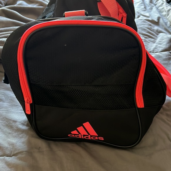 Adidas duffel bag - Picture 3 of 12